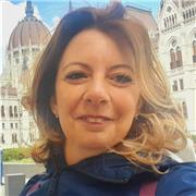 Laureata con 20 anni di esperienza nell'insegnamento privato, ripetizioni di:  Matematica;  Fisica; Chimica; Medie e superiori